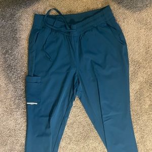 Sketchers scrubs bottoms